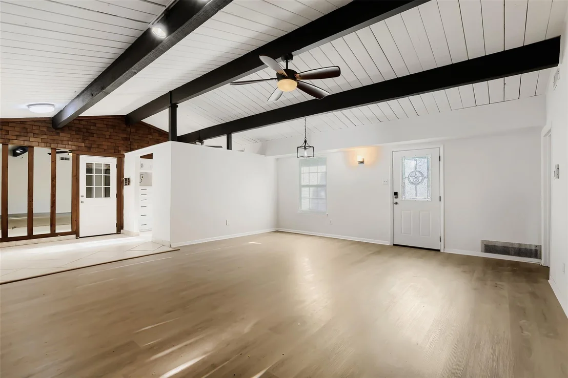 Photo of 741 Greenhaven Drive