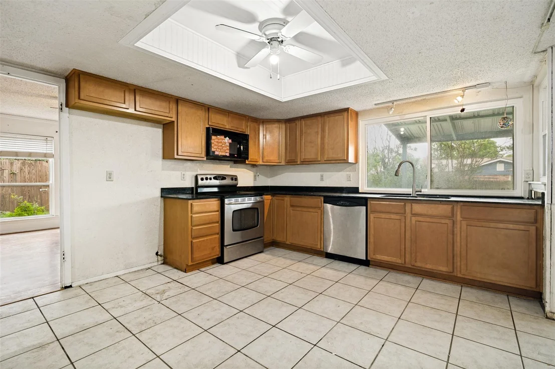 Photo of 1101 Via Del Rey