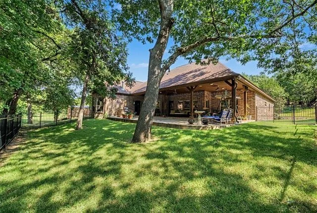 Photo of 127 Cedar Bluff Court