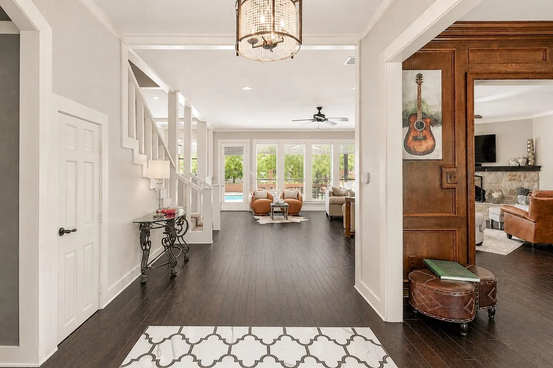 Photo of 6500 Hollytree Circle
