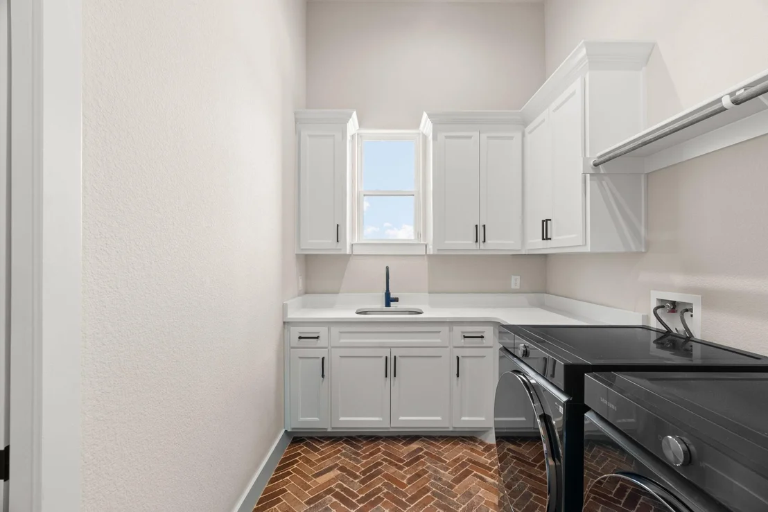 Photo of 210 Wren View