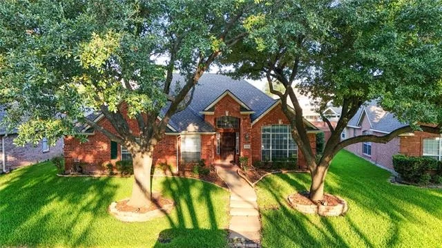 Photo of 306 Fairfax Drive