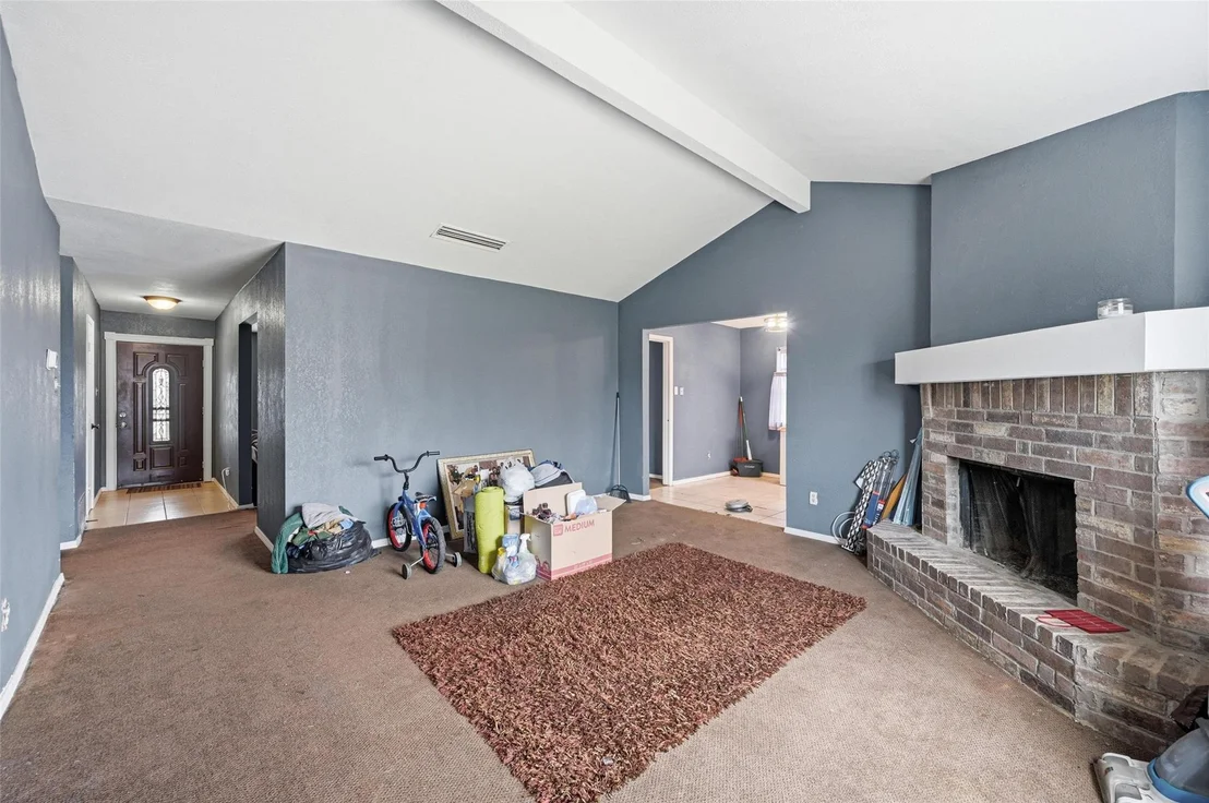 Photo of 905 Brookhaven Drive