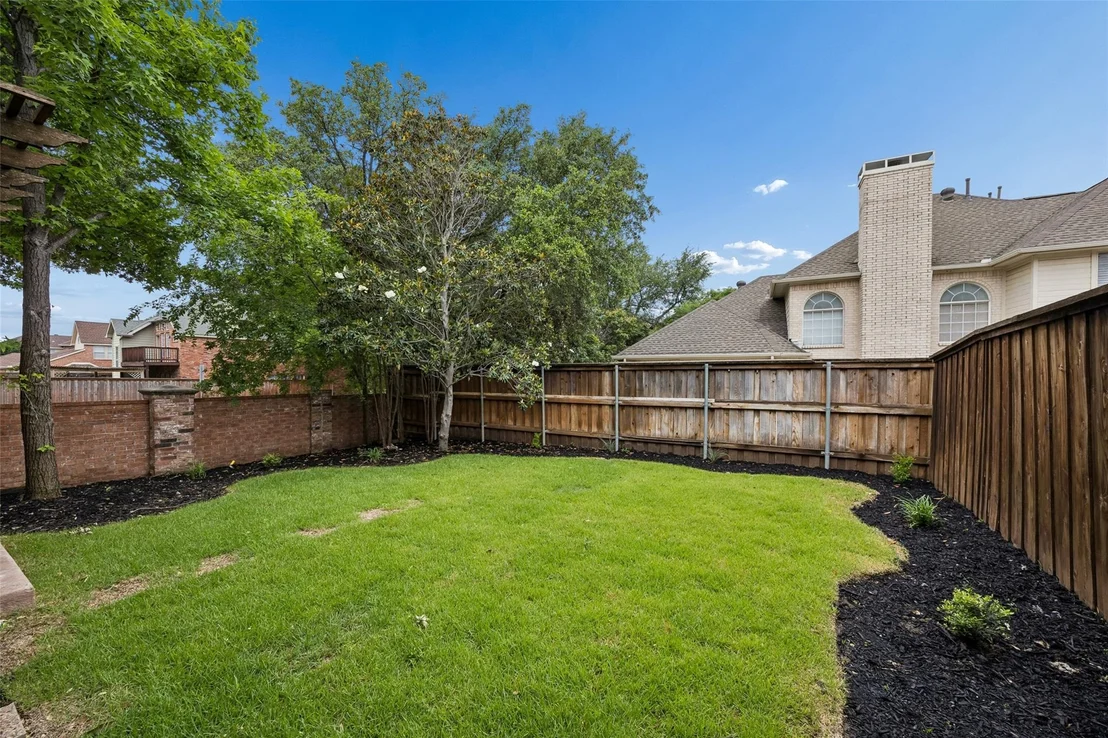 Photo of 2701 Oates Drive