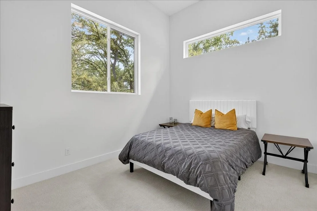Photo of 111 Nob Hill Circle