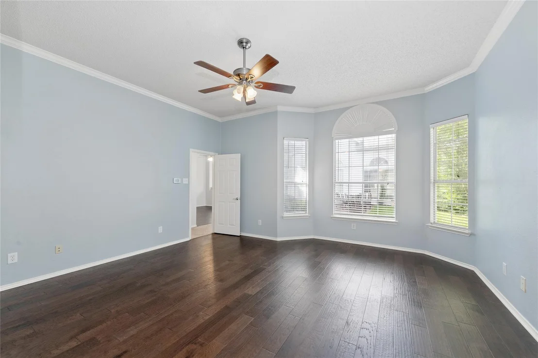Photo of 4202 Timberglen Road