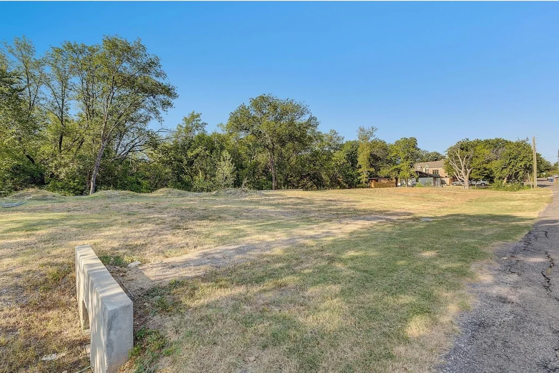Photo of 6722 Starbuck Drive