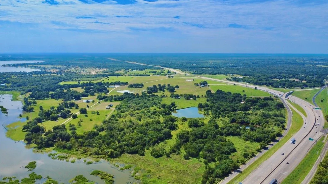 Photo of Unit E at 800 S 45 Highway