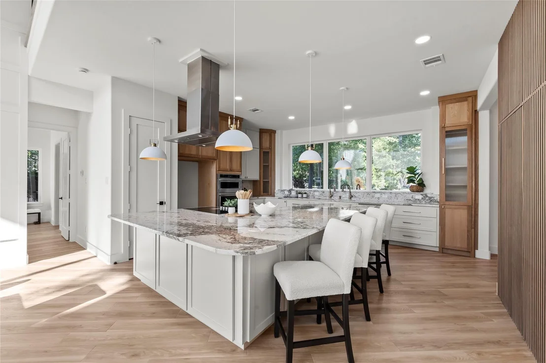 Photo of 625 Turner Drive