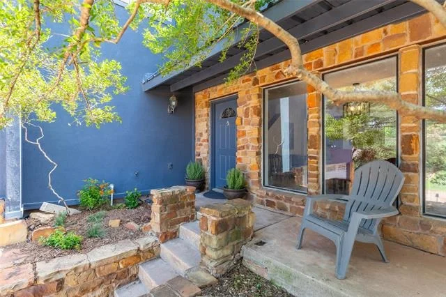 Photo of 617 Green Valley Drive