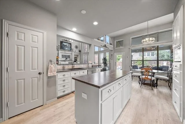 Photo of 1308 Fox Lane