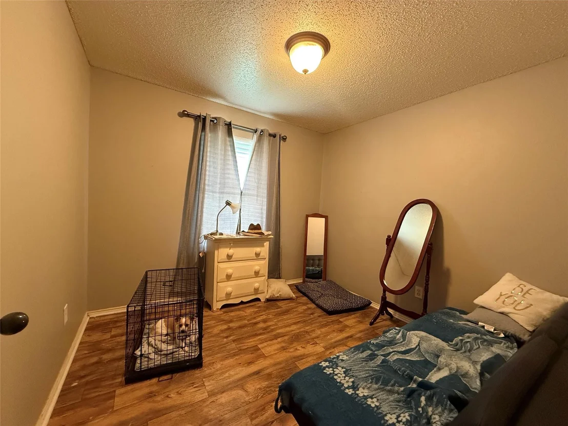 Photo of 1004 Clover Street