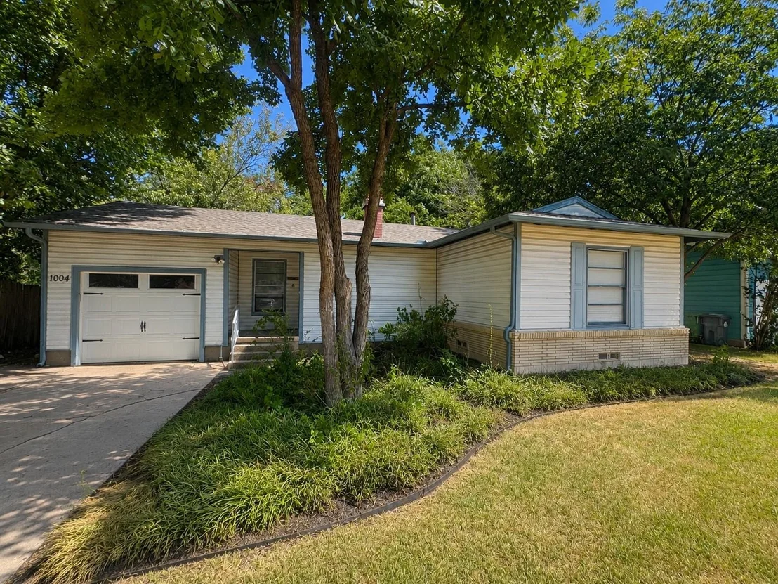 Photo of 1004 Cordell Street