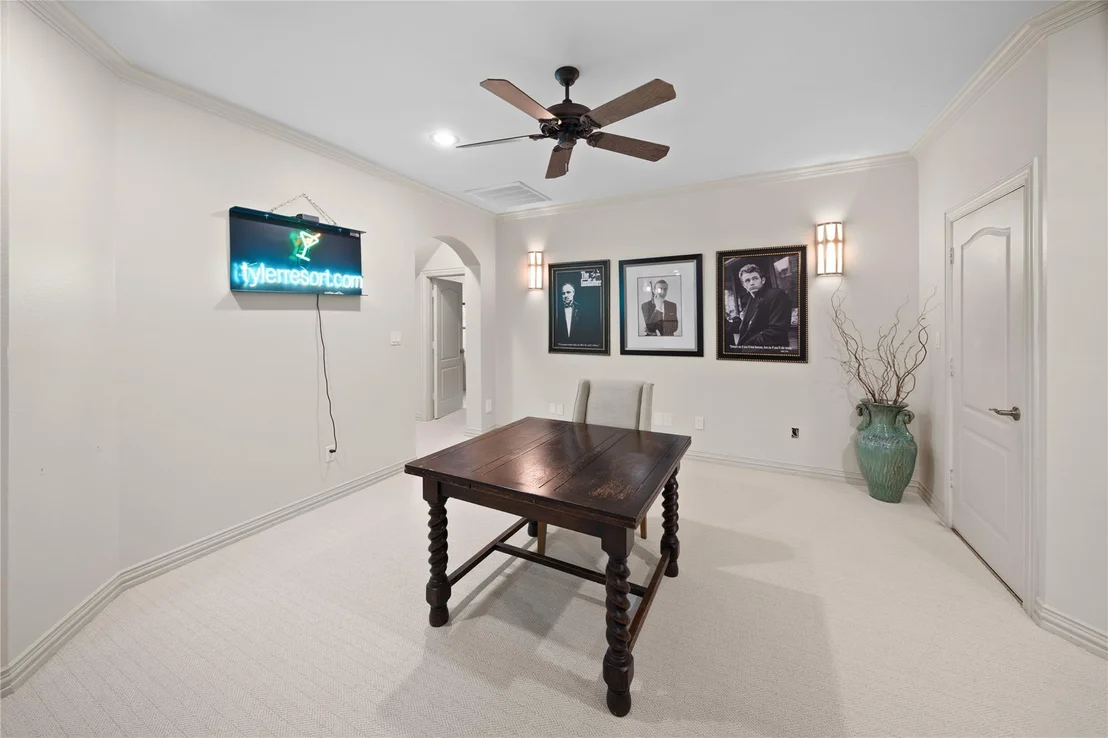 Photo of 1950 Stonehill Drive