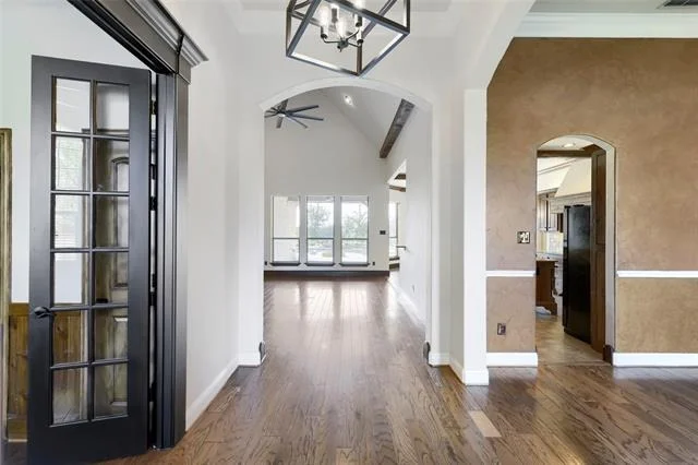 Photo of 1501 Willow Tree Drive