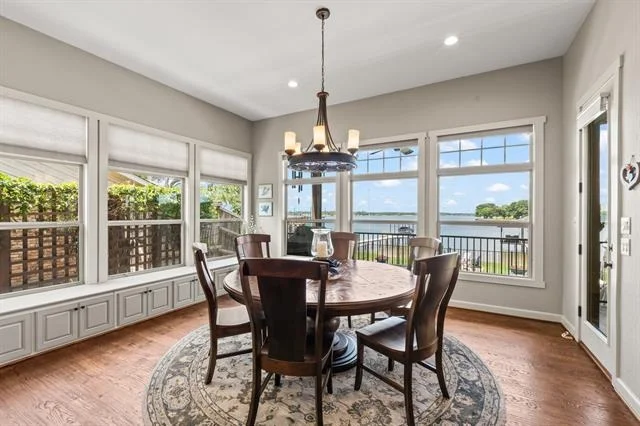 Photo of 229 N Beverly Drive