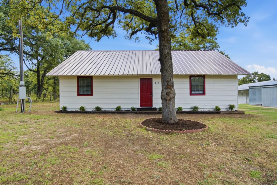 Photo of 517 Sandy Oaks Road