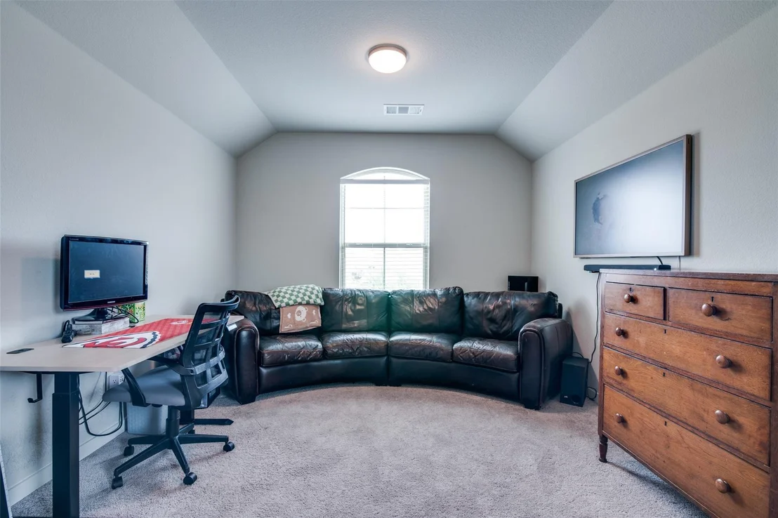 Photo of 1549 Sugarberry Drive