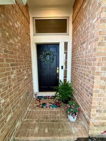 Photo of 2433 Folkstone Way
