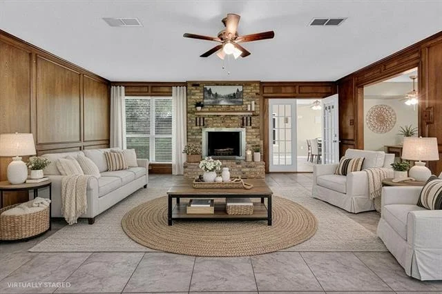 Photo of 216 Treetop Lane
