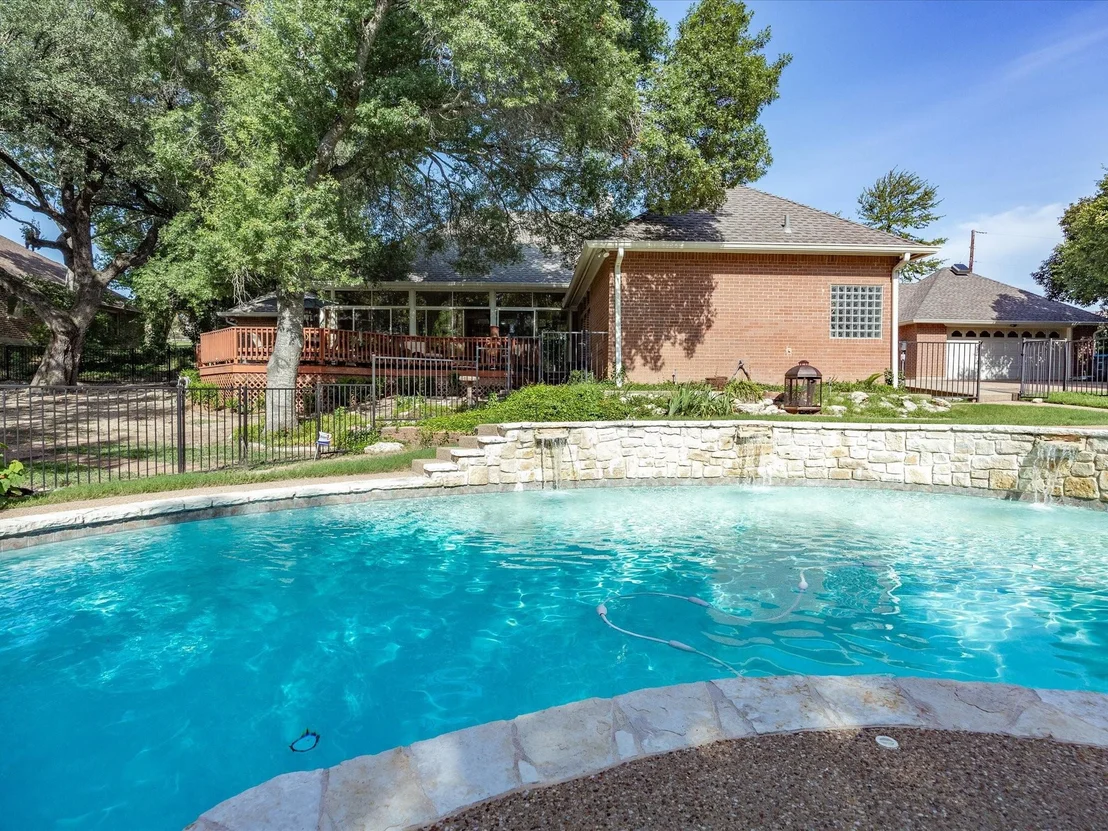 Photo of 201 Coach House Circle