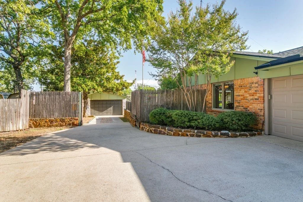 Photo of 409 Brian Drive