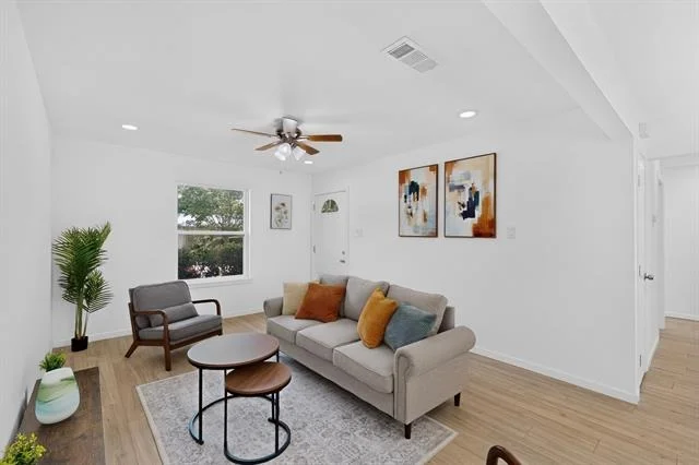 Photo of 1402 Shelmar Drive