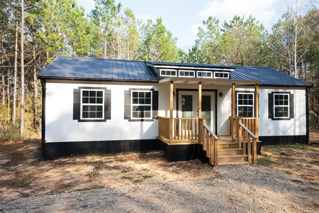 Photo of 9190 County Road 2136 N