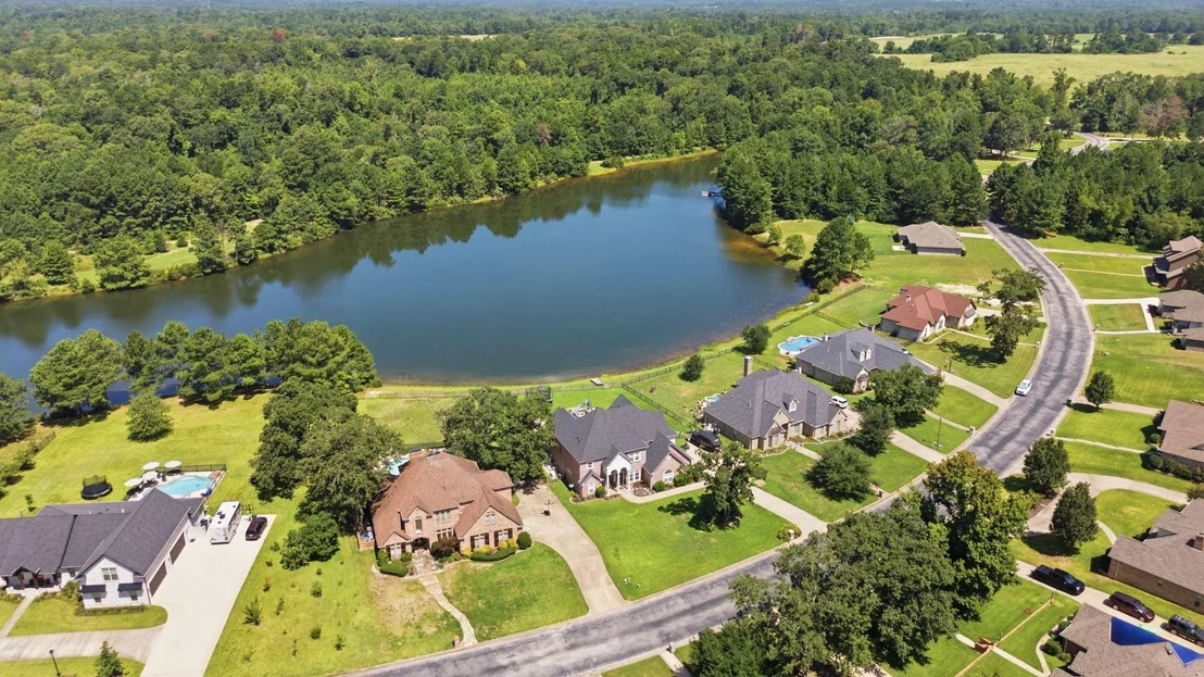 Photo of 10936 Deer Creek Drive