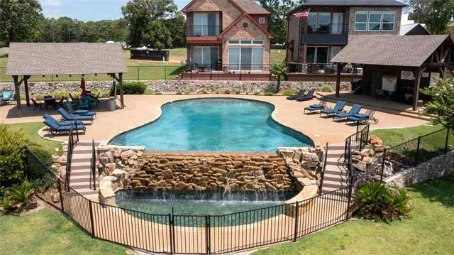 Photo of 172 Marina Drive