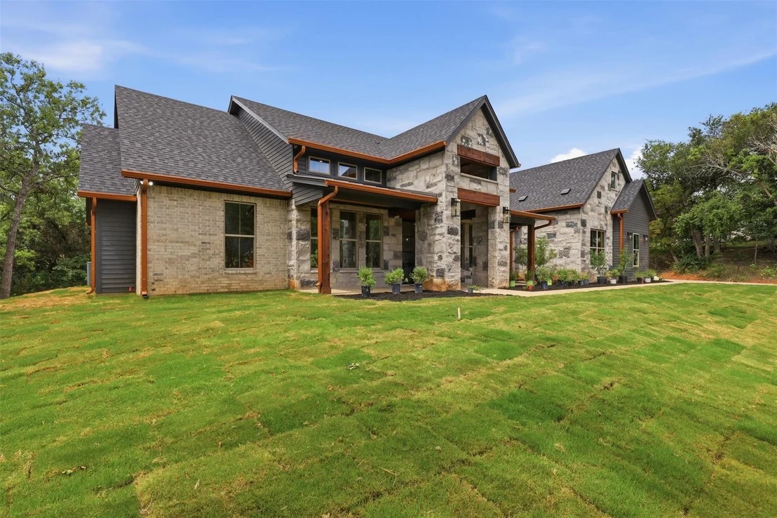 Photo of 273 Martin Drive