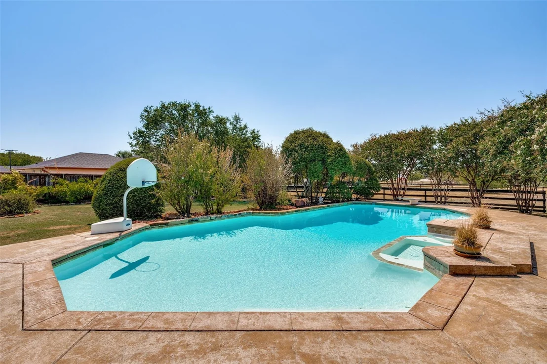 Photo of 6949 Freda Lane
