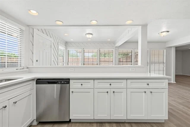 Photo of 900 Mount Vernon Drive