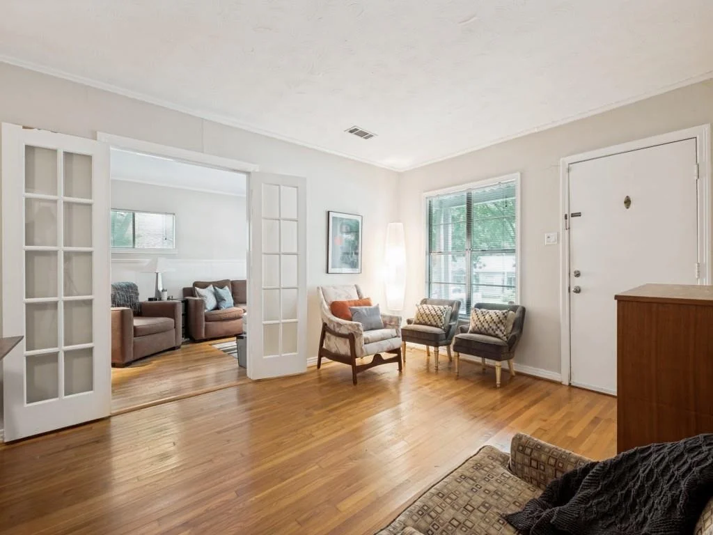 Photo of 9543 Peninsula Drive