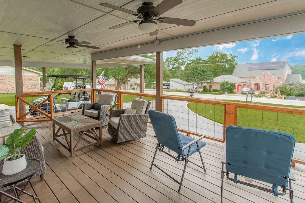 Photo of 255 Hideaway  Lane Central