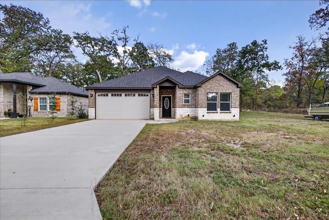 Photo of 206 Parkside Drive