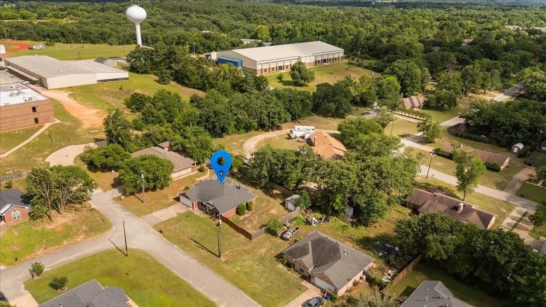 Photo of 809 Jack Drive