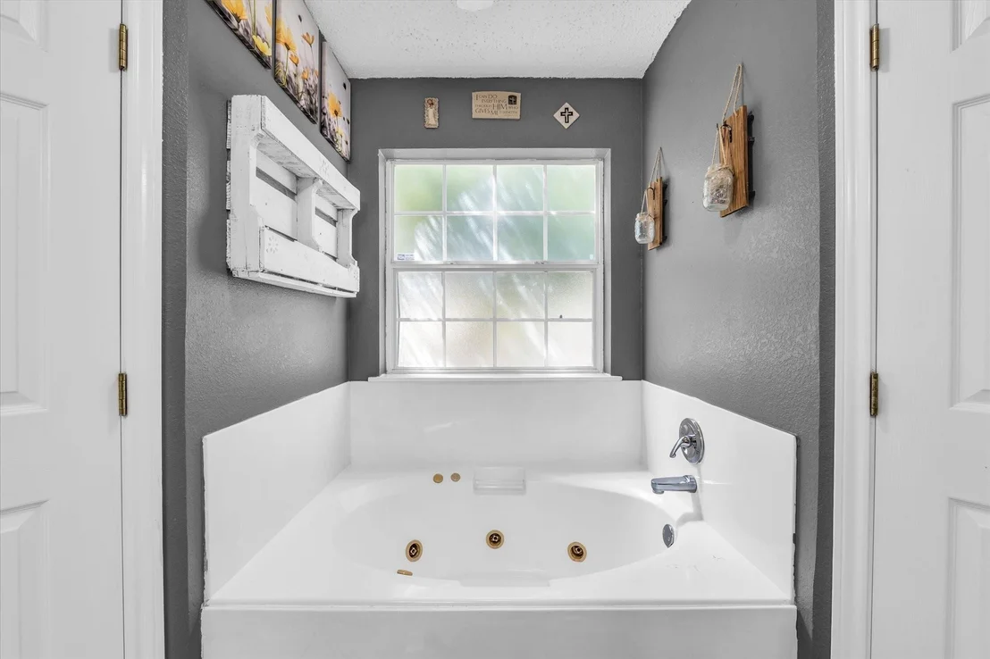 Photo of 104 Topaz Circle