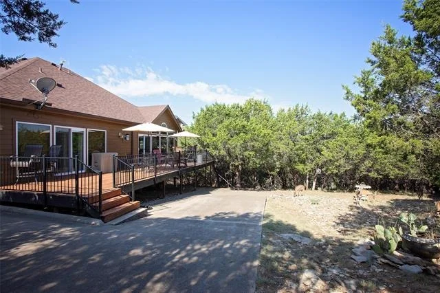 Photo of Unit 2 at 880 Cliffs Drive