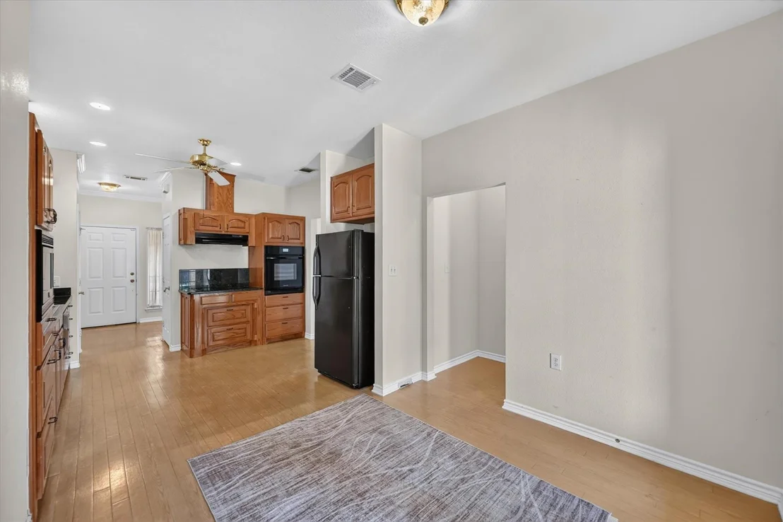 Photo of 433 Oak Street