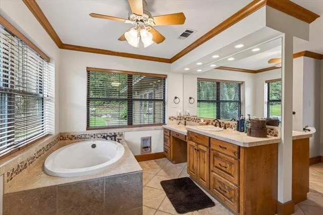 Photo of 906 Valle Vista Drive