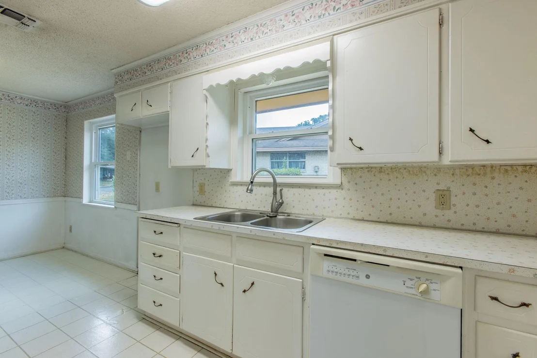 Photo of 5719 Stratford Drive