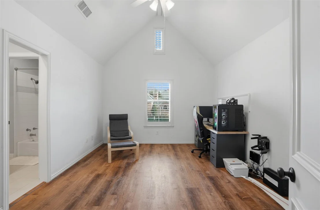 Photo of 3509 Lakebrook Drive