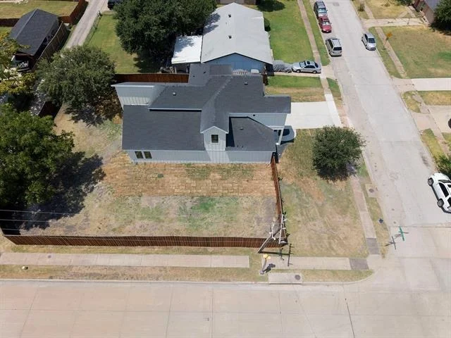 Photo of 3825 Williamsburg Drive