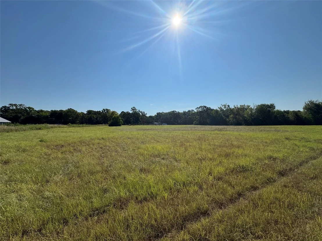Photo of 627 N U S HWY 287