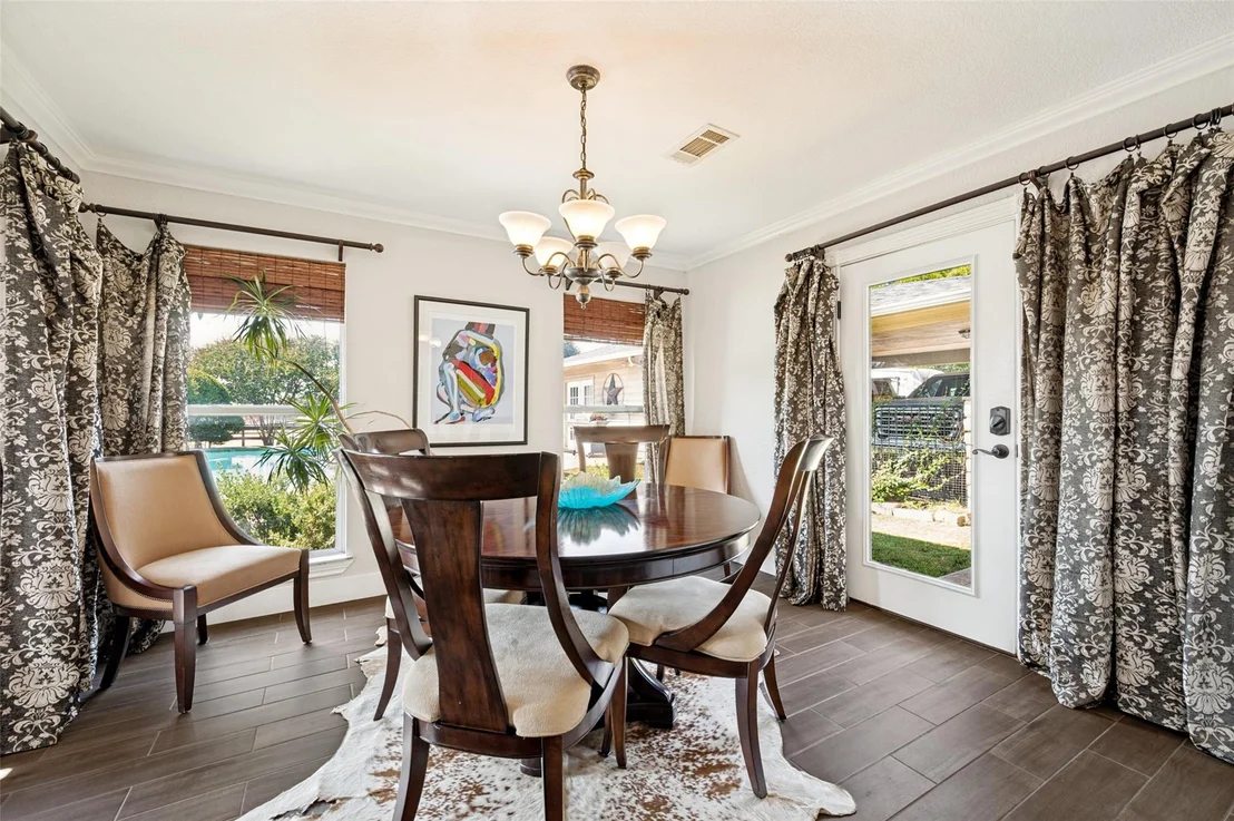 Photo of 6949 Freda Lane