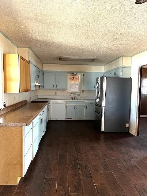 Photo of 123 E McCaulley Avenue