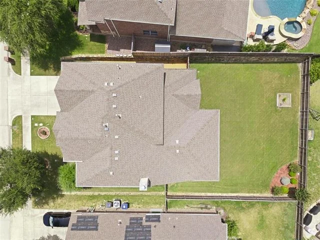 Photo of 201 Oak Point Drive