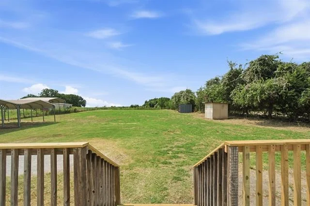 Photo of 1040 Earp Road