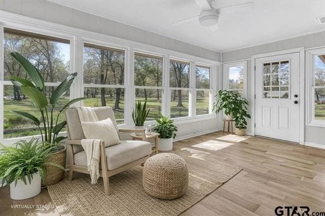 Photo of 206 Hideaway Lane Central